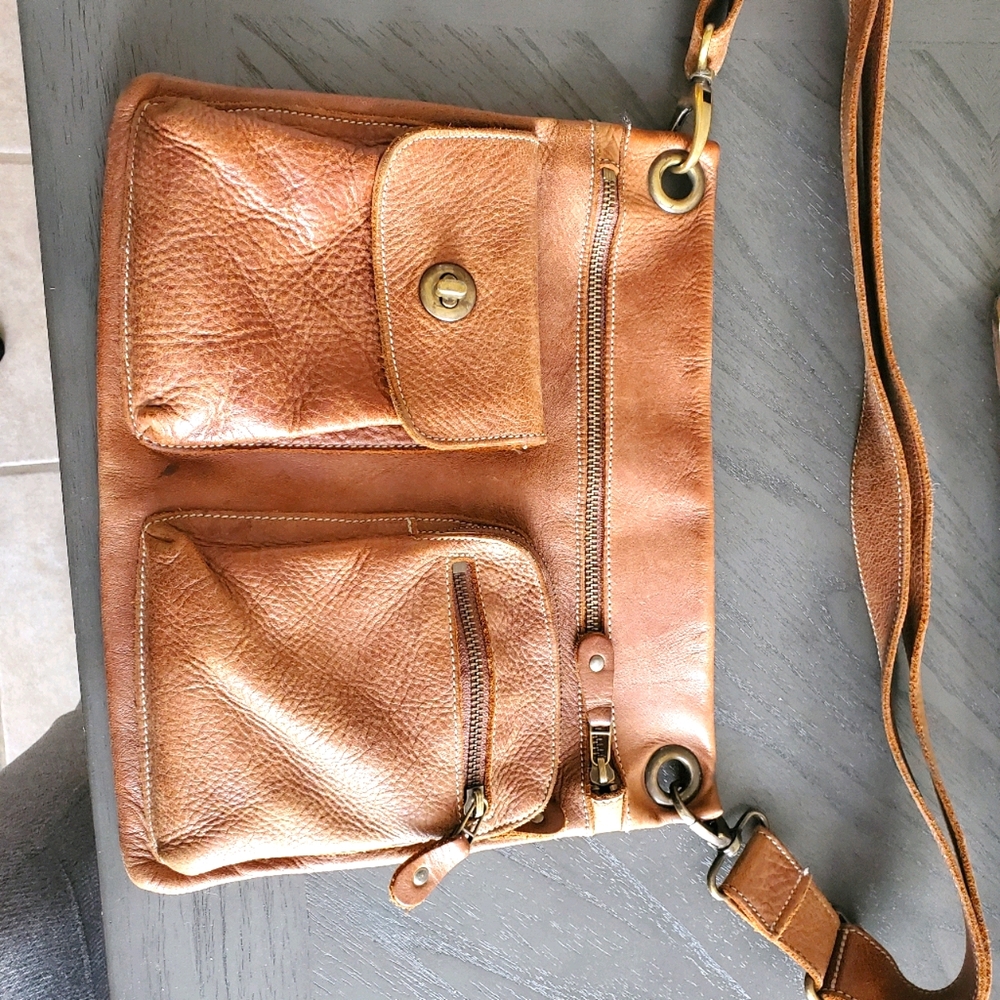 COPY - Roots cross body purse